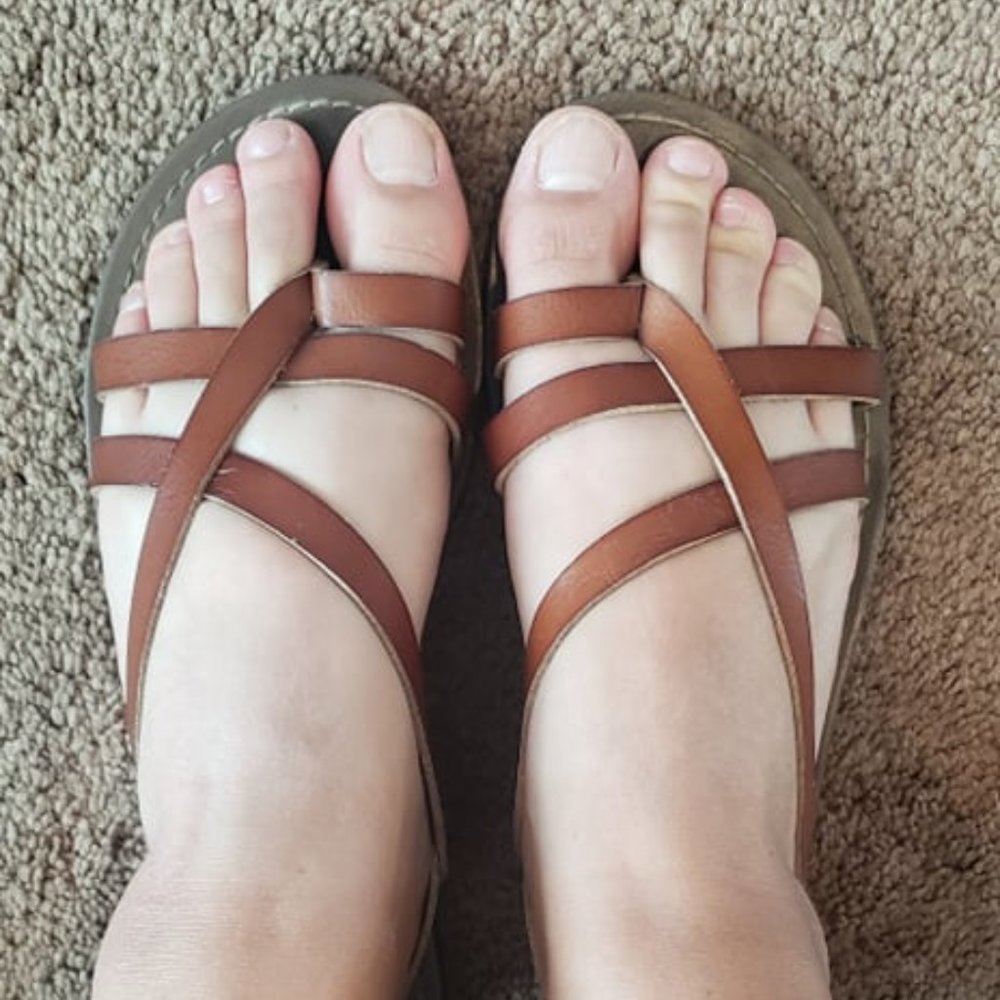 Sandals - Picture 2 of 2